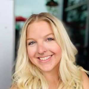 Meet your Posher, Mikki